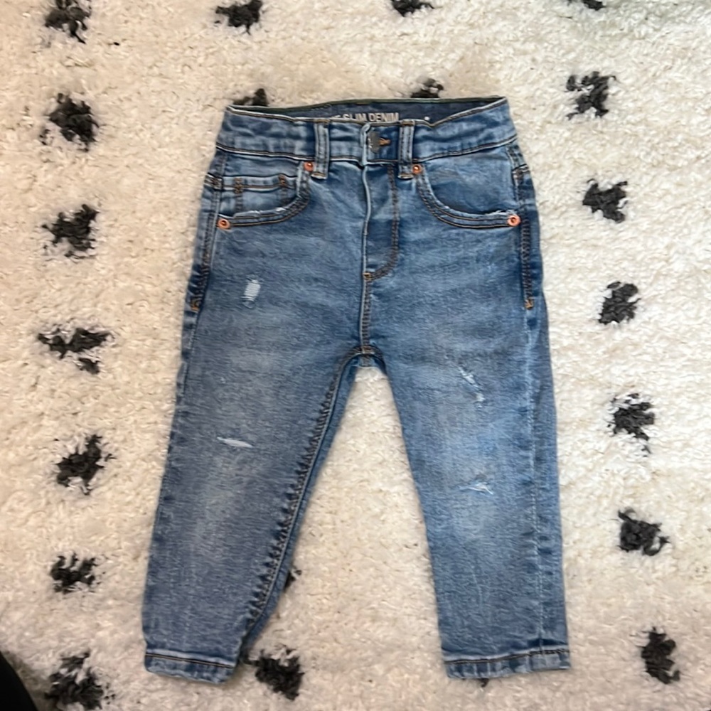 Zara jeans